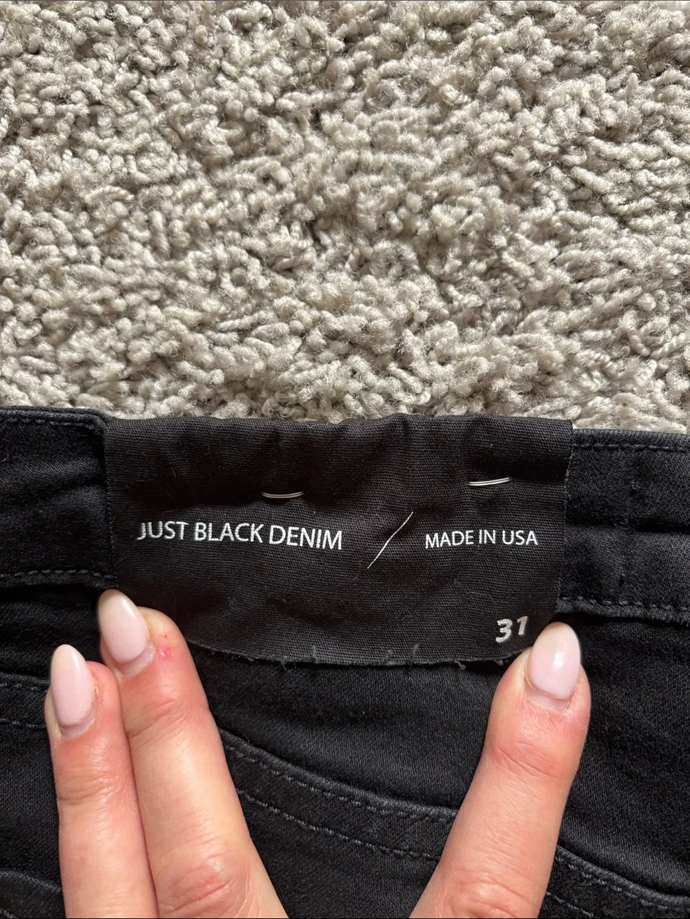 Just Black Women's Black High-Rise Jeans with Distressed Hem